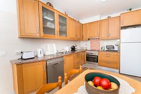 Sea Views, Private Pool, Ac, Wifi, Casa Feliz