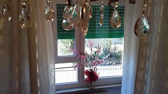 Arona-lake Maggiore Apartment in Quiet Area Suitable for Families