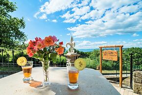 Villa on top of a Hill With an Enchanting View of Lake Bolsena