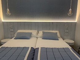 Nerja Casual Rooms