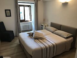 Il Palazzaccio- Palazzo Della Greca Alberi