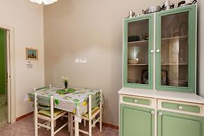 Independent Apartment Right in the Center Wi-fi