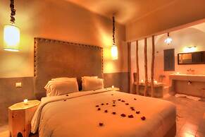 Villa Spacious Suites, Terraces Pool With Atlas View for Large Groups