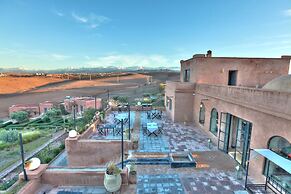 Villa Spacious Suites, Terraces Pool With Atlas View for Large Groups
