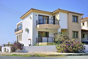 Pomos Villa - Only 50m to the Sea, Picturesque - Tranquil Area, Paphos
