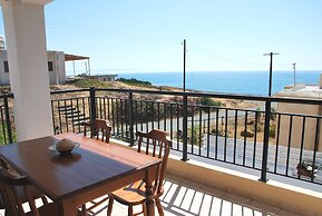 Pomos Villa - Only 50m to the Sea, Picturesque - Tranquil Area, Paphos
