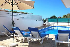 Pomos Villa - Only 50m to the Sea, Picturesque - Tranquil Area, Paphos