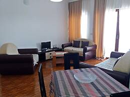 Villa Oasis with swimming pool