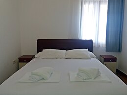 Villa Oasis with swimming pool