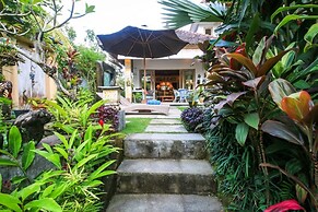 Bungalow Jepunbest Breakfast in Bali