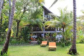 Villa Sunrise on the Bali North Shore, Breakfast Included