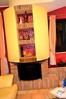 Holiday House & Events With Private Pool in the Center of Sicily