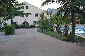 Holiday House & Events With Private Pool in the Center of Sicily