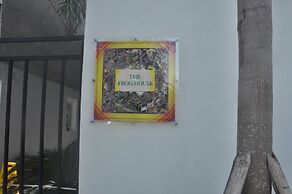 Frog House a Charming Apartment in Best Bali Location