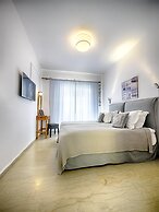 Vistonia Studio 5 Directly on the Beach With sea View