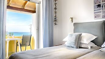Vistonia Studio 5 Directly on the Beach With sea View