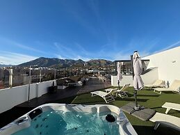 DAOS Suites Terrace Marbella
