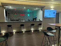 DAOS Suites Terrace Marbella