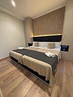 DAOS Suites Terrace Marbella