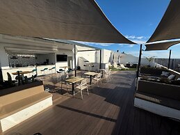 DAOS Suites Terrace Marbella