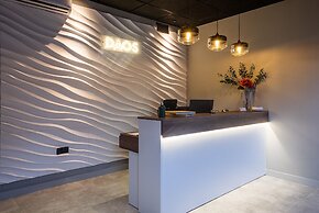 DAOS Suites Terrace Marbella