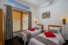 Explore Lombok From Your Villa for 2 or More