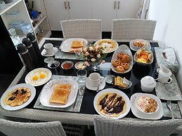 Explore Lombok From Your Villa for 2 or More