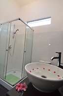 Explore Lombok From Your Villa for 2 or More