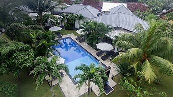 Explore Lombok From Your Villa for 2 or More