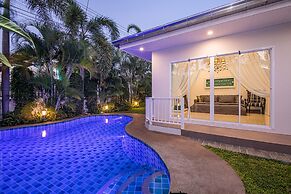 Luxury Villa With Private Swimmong Pool