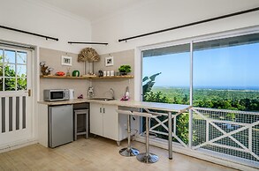 Sea Studio - Sea-facing