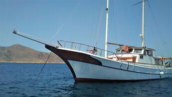 Liveaboard & Diving Safari - Aegadian Islands Tour