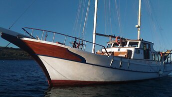 Liveaboard & Diving Safari - Aegadian Islands Tour