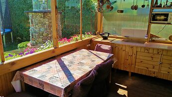 Cottage by the Sea, Guest House Melon