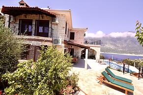Villa With Fantastic Views in a Prime Location in Kas Peninsula