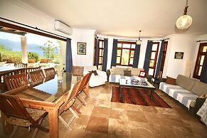 Villa With Fantastic Views in a Prime Location in Kas Peninsula