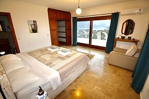 Villa With Fantastic Views in a Prime Location in Kas Peninsula
