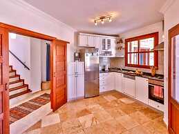 Villa With Fantastic Views in a Prime Location in Kas Peninsula