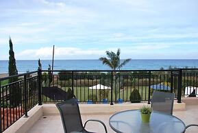 Marlin Beach Front Luxury Villa - 4 Bedrooms