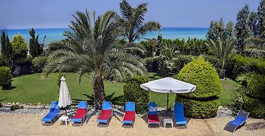 Marlin Beach Front Luxury Villa - 4 Bedrooms