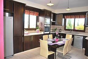 Marlin Beach Front Luxury Villa - 4 Bedrooms