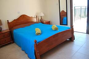 Marlin Beach Front Luxury Villa - 4 Bedrooms