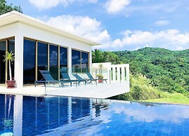 Hilltop Wow 4br Seaview Pool Villa at Naithon Beach