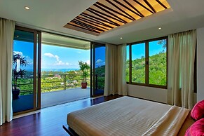 Hilltop Wow 4br Seaview Pool Villa at Naithon Beach