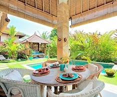 Vss-ubud Ricefield -ac-3bd-3bth-pool-b&b-internet