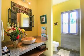 Vss-ubud Ricefield -ac-3bd-3bth-pool-b&b-internet