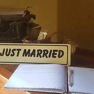 Since 2006 African Silhouette Offers Safe, Tranquil and Highly Recomme