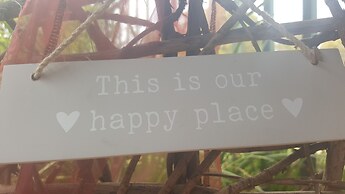 Since 2006 African Silhouette Offers Safe, Tranquil and Highly Recomme