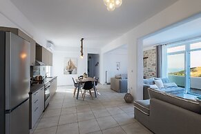 Villa Amphitrite With Amazing sea View and Private Swimming Pool