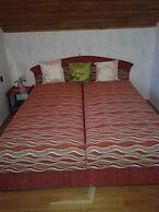 A Whole Holiday House With a Garden in Fonyód for 2-10 Persons